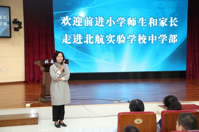 3_Frame(简单型四周细框(角翻转)).jpg